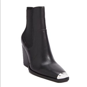 Forever 21 Metal-trim Chelsea Boots